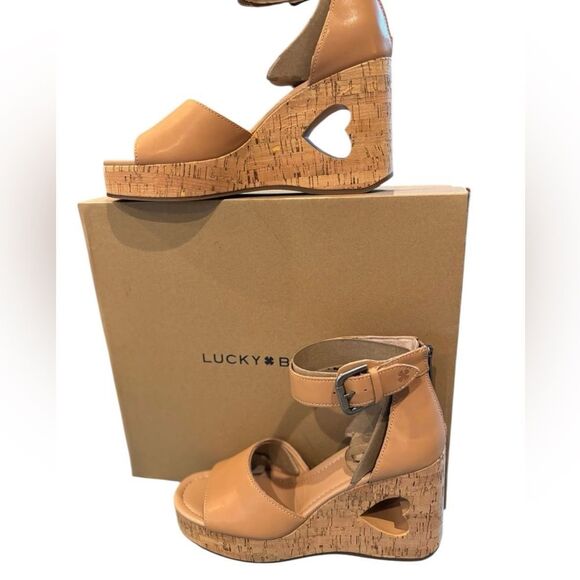 NWT LUCKY BRAND HIMMY PLATFORM WEDGE SANDALS WITH HEART WONENS SIZE 9 - Picture 3 of 7